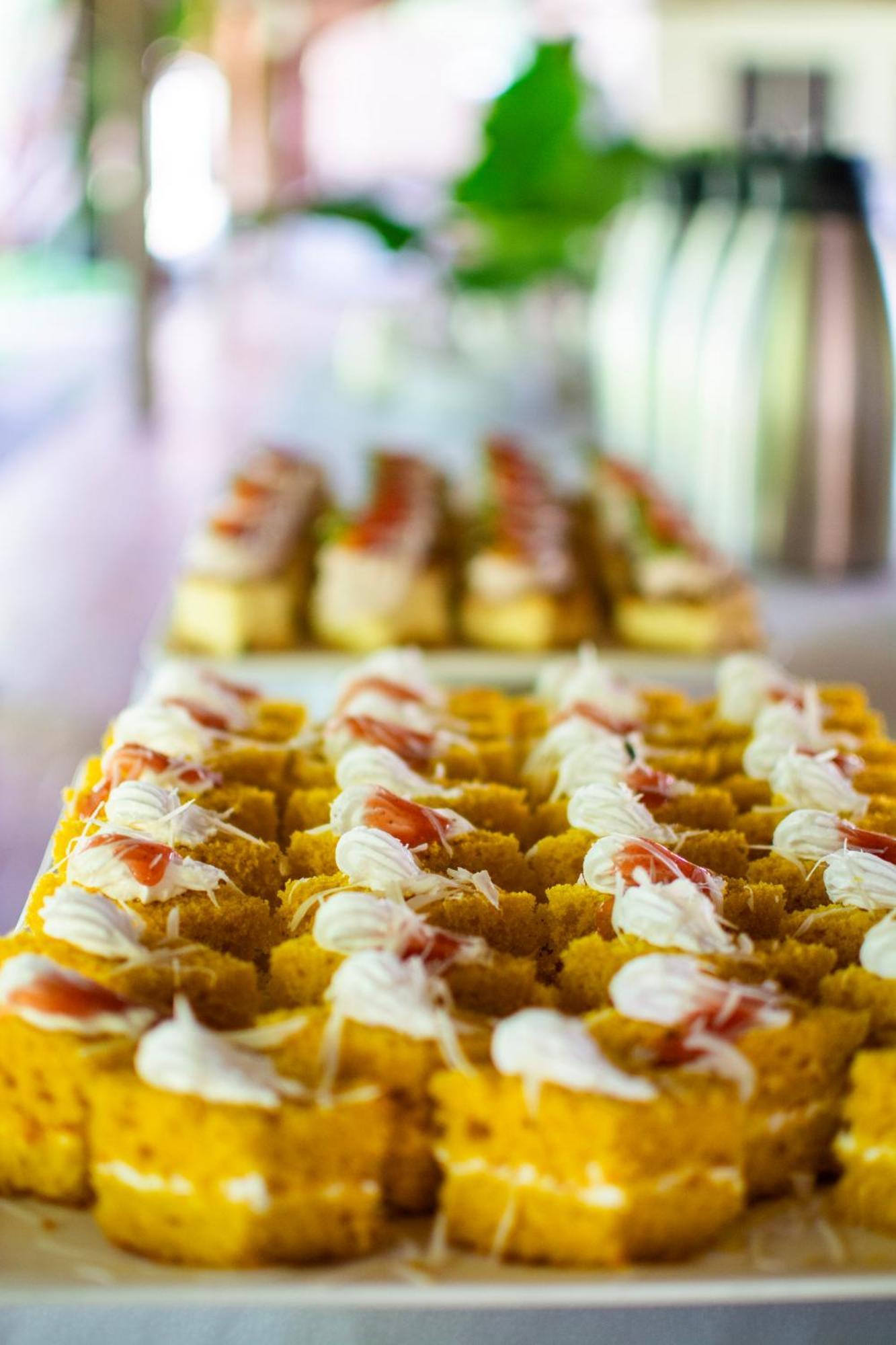 Diamonds Leisure Beach & Golf Resort Диани Бийч Екстериор снимка A display of canapés
